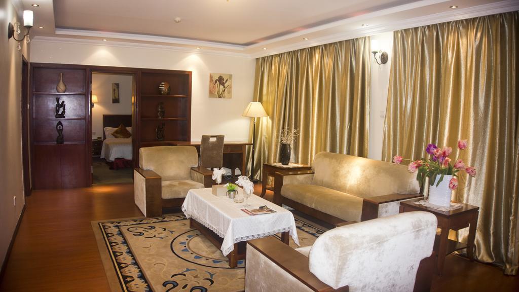 G.S Plaza Hotel Accra Exteriör bild