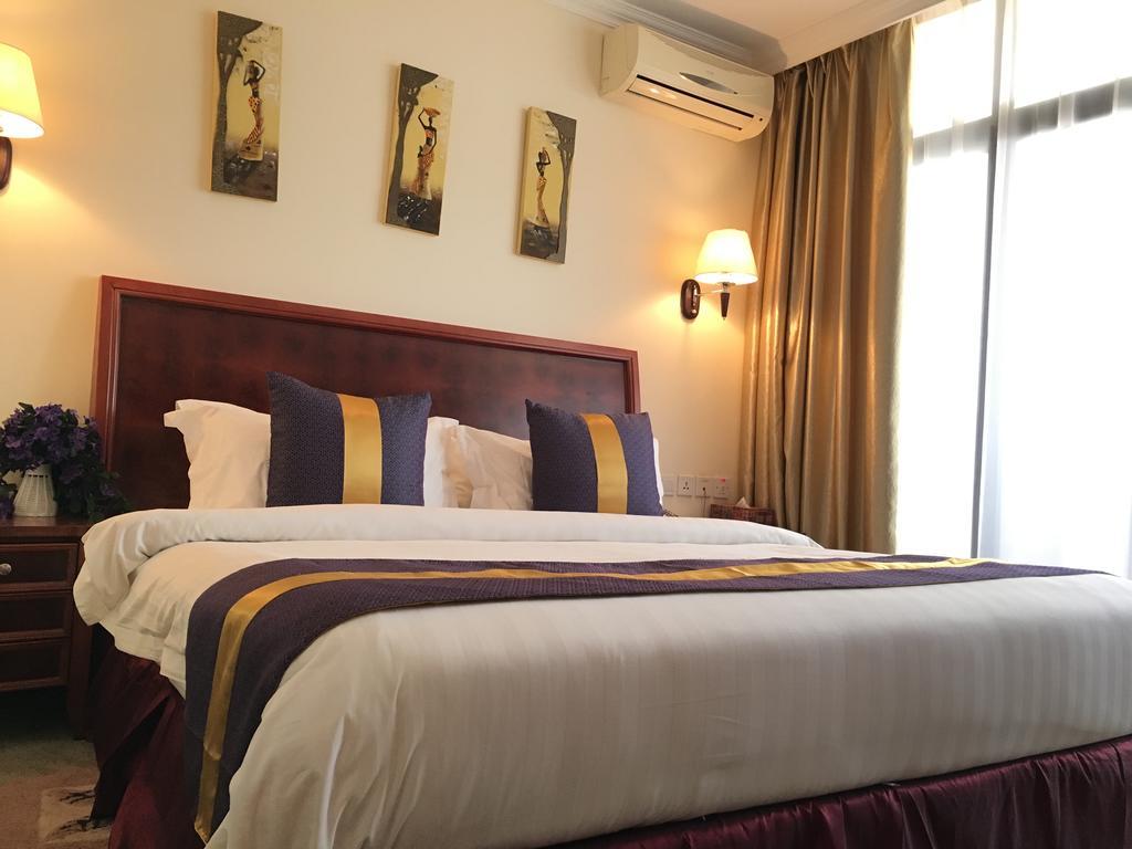 G.S Plaza Hotel Accra Exteriör bild